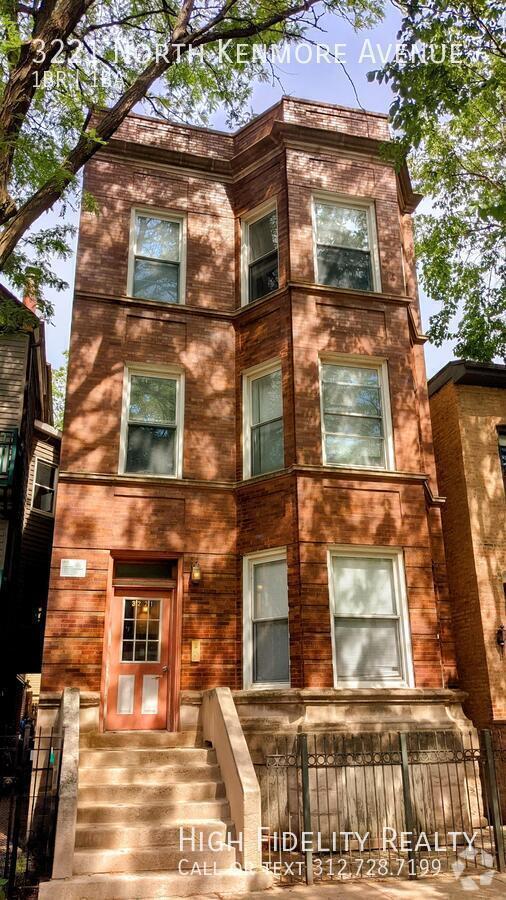 Building Photo - 3221 N Kenmore Ave
