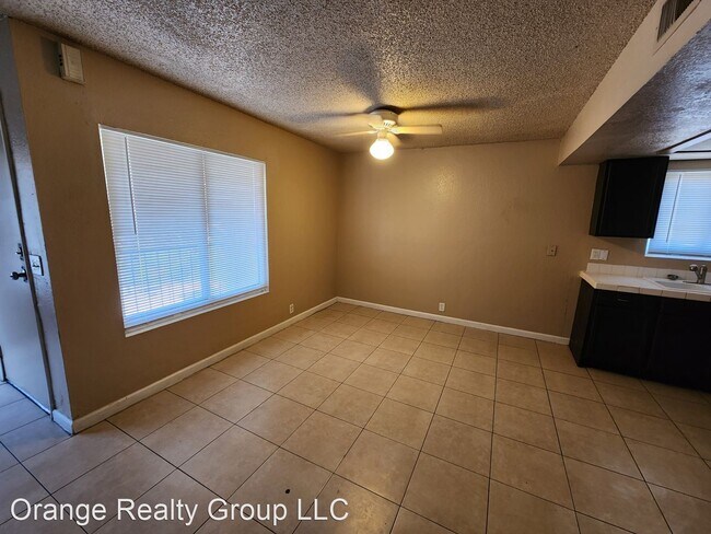 Building Photo - 2 br, 2 bath House - 6244 Yerba Lane Unit C