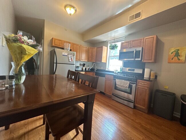 Foto del edificio - 37 N Preston St