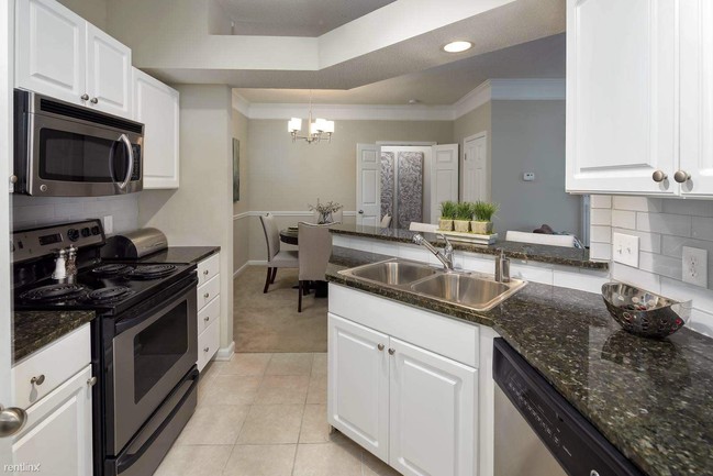Building Photo - 9700 Medlock Crossing Pky