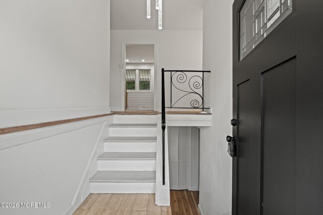 Building Photo - 901 Russo Dr