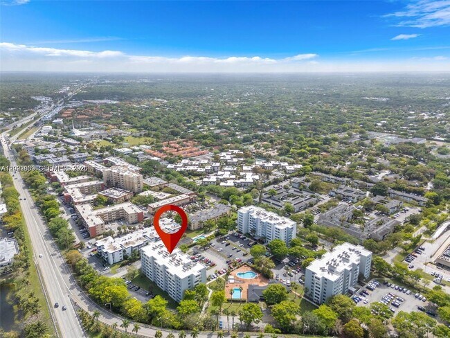 Foto del edificio - 9143 SW 77th Ave