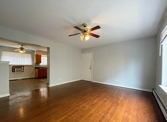 Foto del edificio - 12438 Fairview Ave