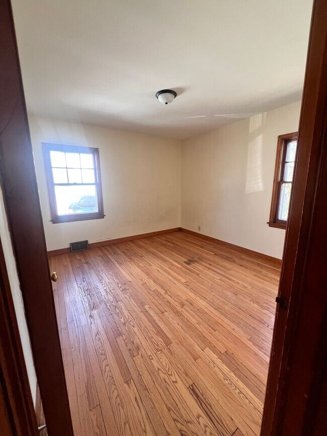 Foto del edificio - 5864 N 42nd St