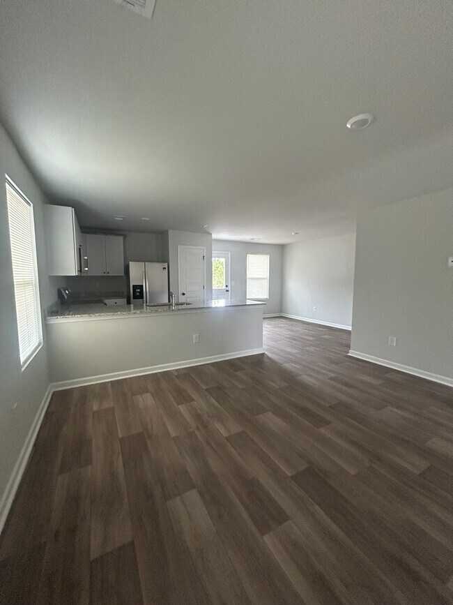 Foto del edificio - 1745 King Oaks Lp