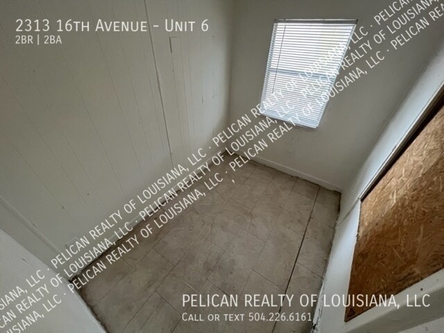 Building Photo - 2313 16th Ave