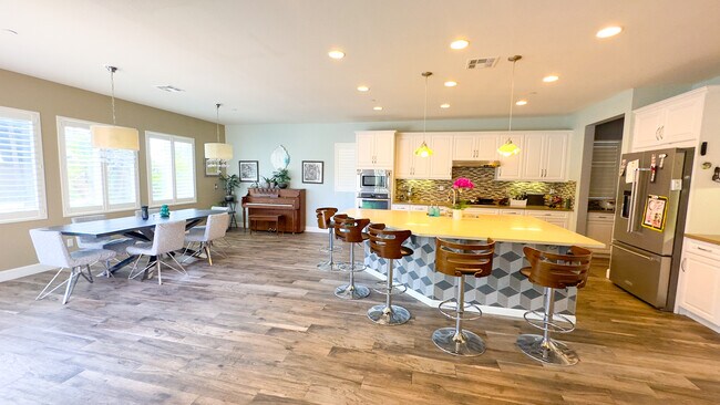 Foto del edificio - 11033 Rose Meadow Rd