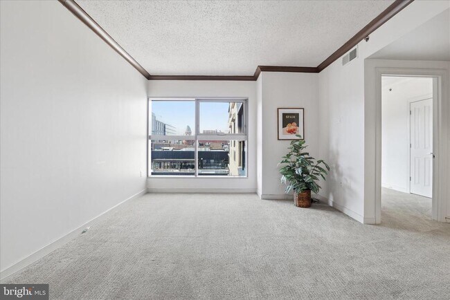 Foto del edificio - 777 7th St NW