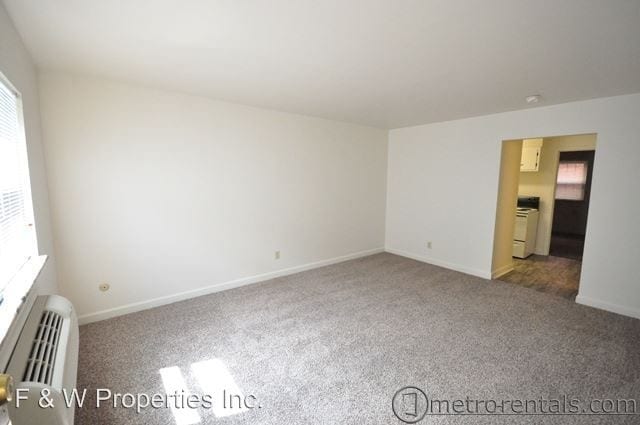 Building Photo - 1000 Bryden Rd