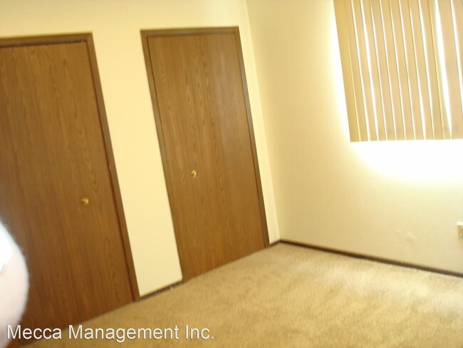 Foto del edificio - 850-850 Scott Hamilton Ave