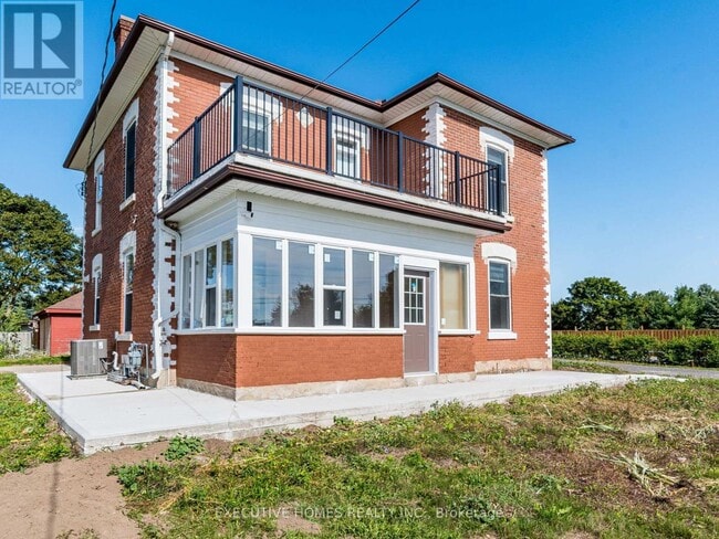 Building Photo - 12 Orangeville St