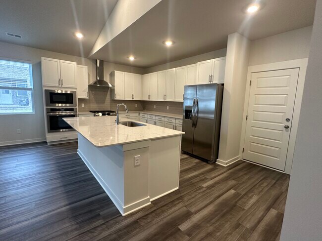 Foto del edificio - 870 Nightingale Ave