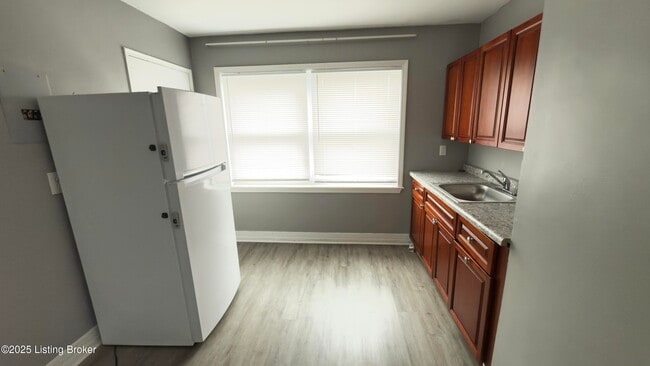 Foto del edificio - 4148 Hillview Ave