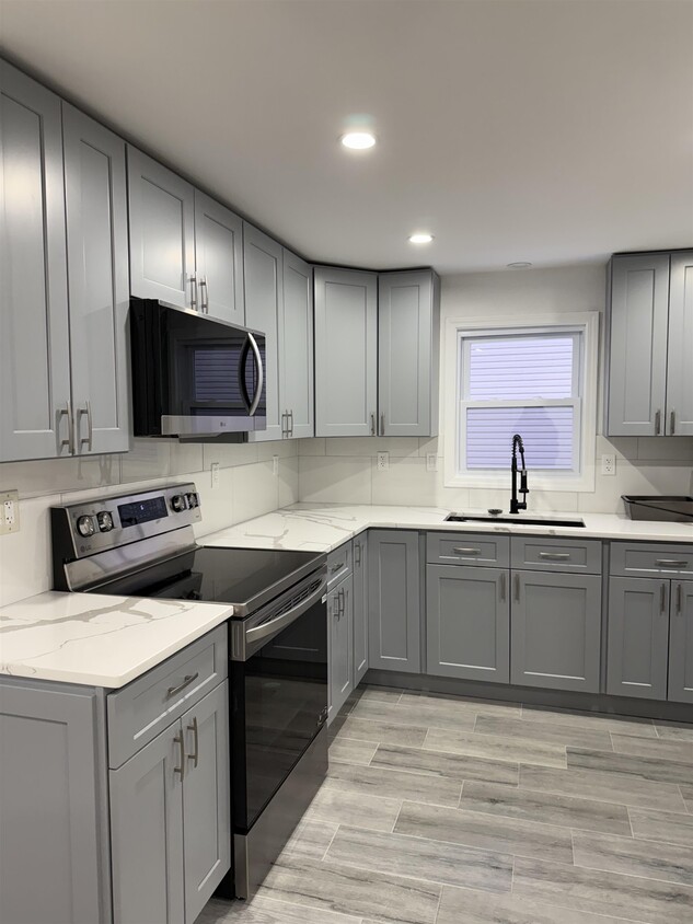 Foto principal - 360 Whiton St