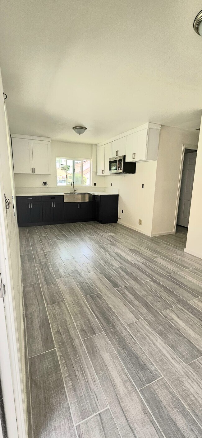 Foto del edificio - 25400 Sand Creek Trl
