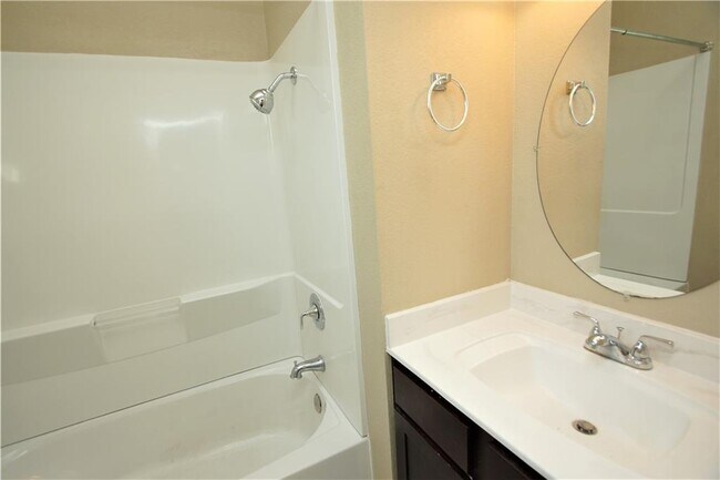 Foto del edificio - 3205 Speedway