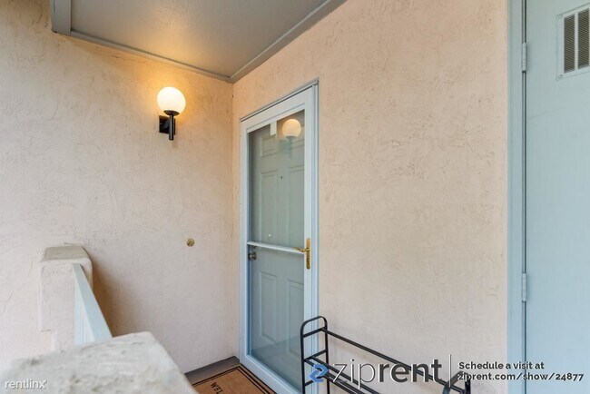 Foto del edificio - 1 br, 1 bath Condo - 4721 Nicol Common, Li...