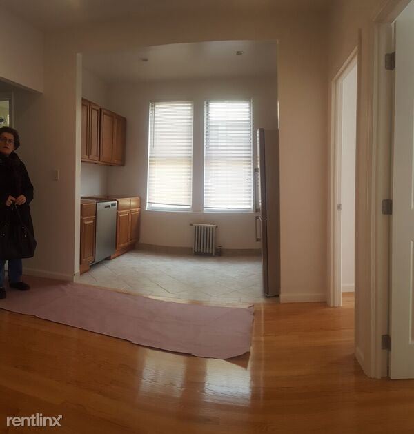 Building Photo - 2035 47th St