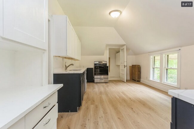 Foto del edificio - 421 S 3rd St