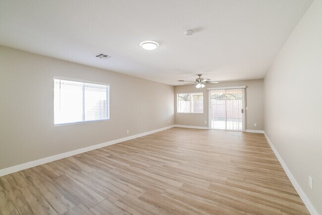 Foto del edificio - 11547 E Camino St