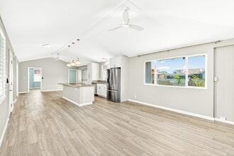 Building Photo - 95-566-566 Wailoa Loop
