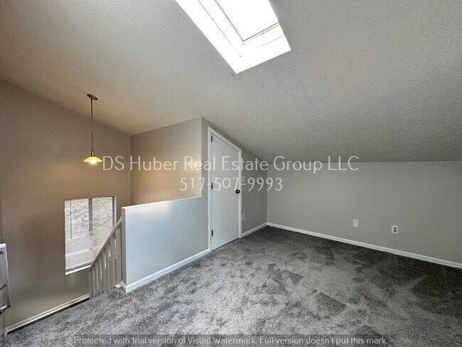 Foto del edificio - 2349 Coyote Creek Dr