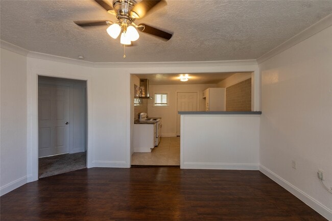 Building Photo - 2978 Goliad St