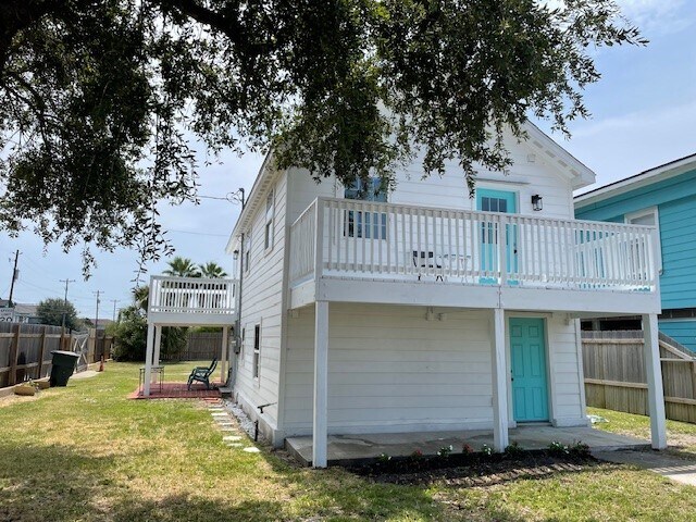 Foto del edificio - 6201 Heards Ln