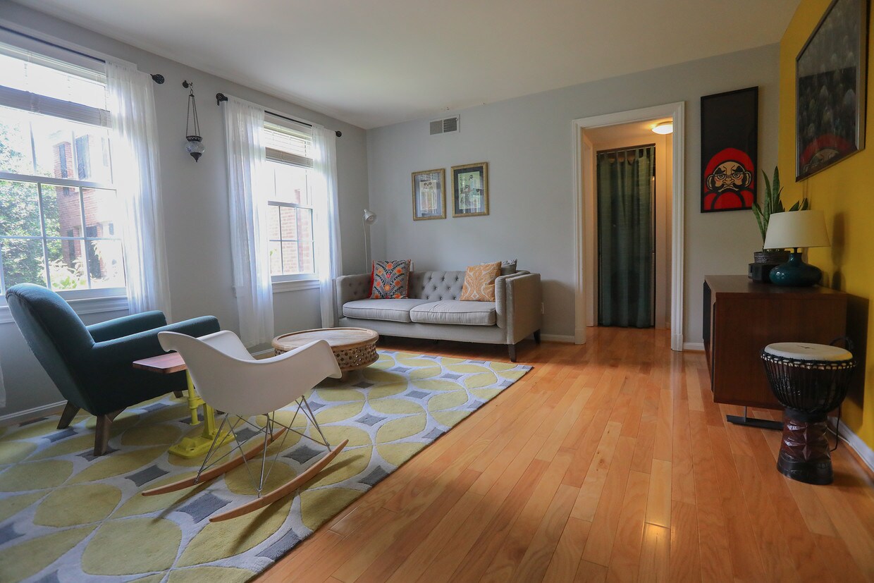 2732 Ordway St NW Unit 3, Washington, DC 20008 Condo for Rent in