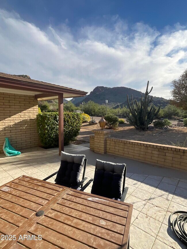 Foto del edificio - 6802 N 26th St