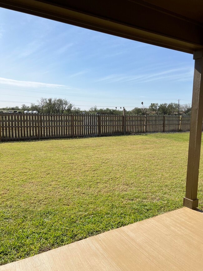 Building Photo - 522 San Jacinto St