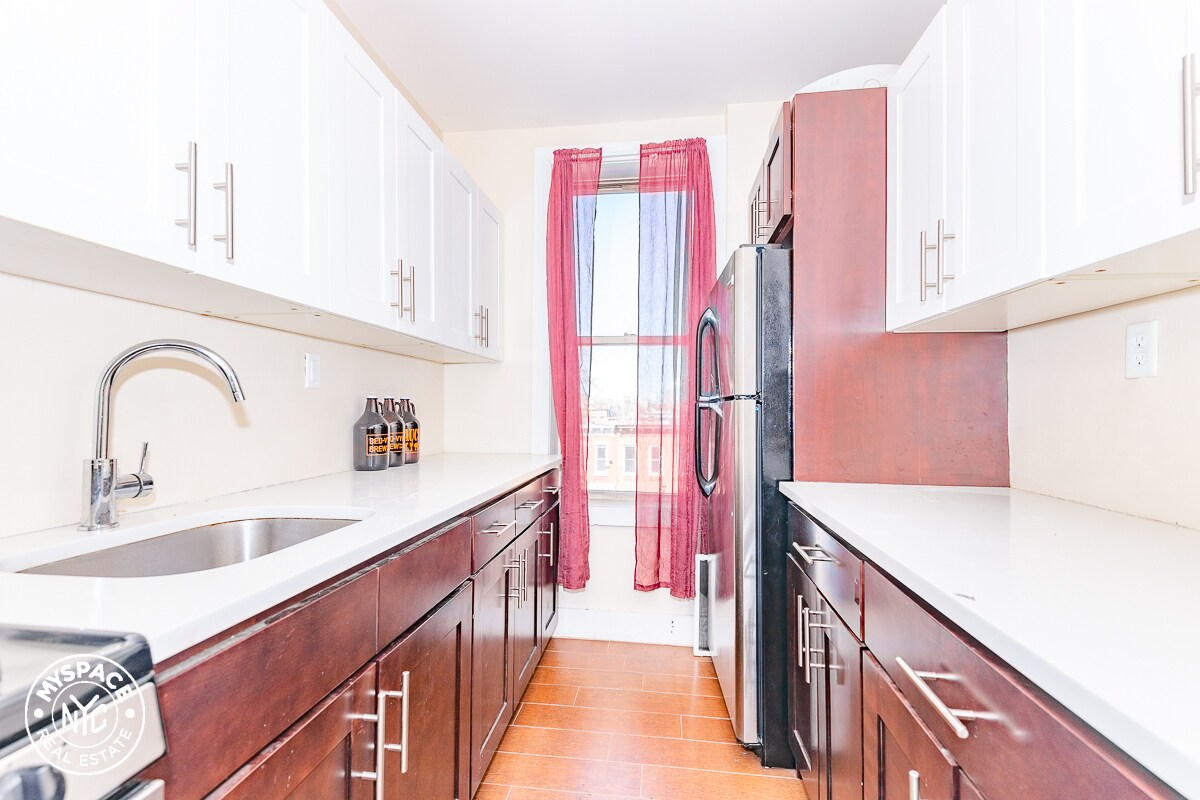 666 Hancock St Unit 3x, Brooklyn, NY 11233 Room for Rent in Brooklyn, NY