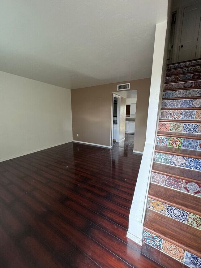 Foto del edificio - 2813 N Mountain Ave