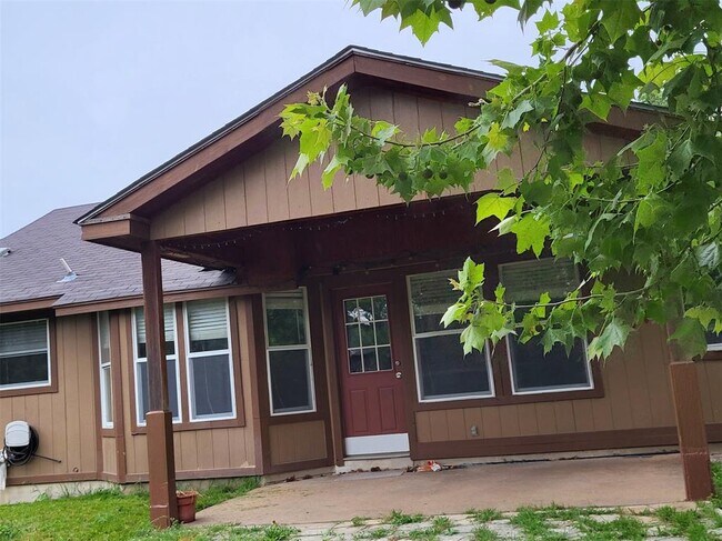 Foto del edificio - 512 Maplecreek Dr