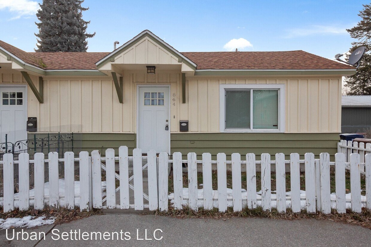 Primary Photo - 1 br, 1 bath House - 864 S Sherman St