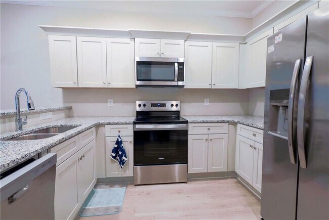 Foto del edificio - 225 Eva Wy