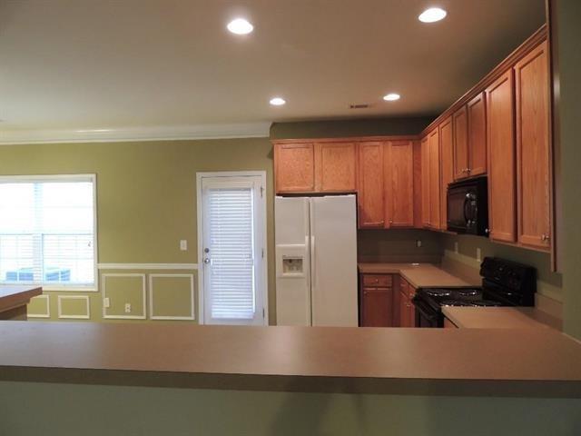 Foto del edificio - 3196 Cedar Glade Ln NE