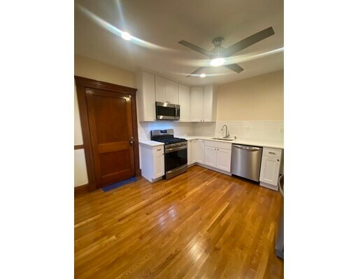 Foto del edificio - 82 Floyd St