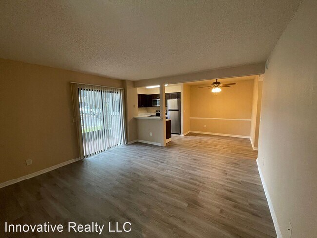 Building Photo - 1 br, 1 bath House - 3032 Antique Oaks Cir...