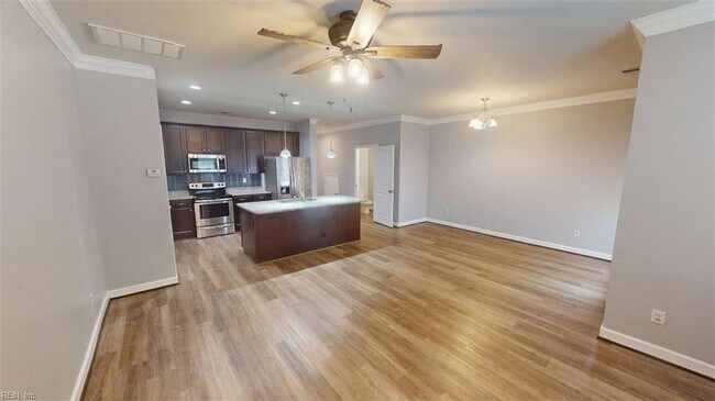 Foto del edificio - 5203 Lombard St