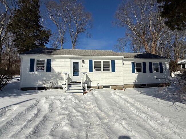 Building Photo - 2 Cochituate Rd