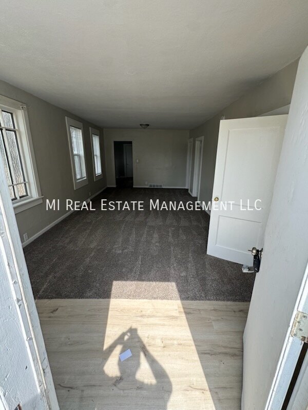 Foto del edificio - 634 Catawba Ave