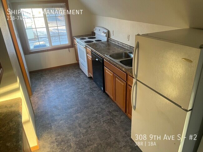 Foto del edificio - 308 9th Ave S