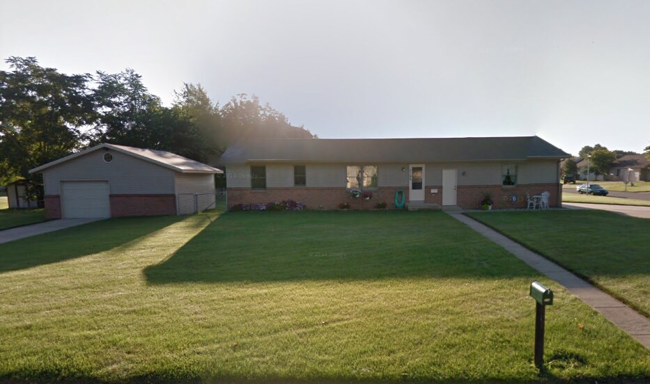 Primary Photo - 7190 Walnut Ave
