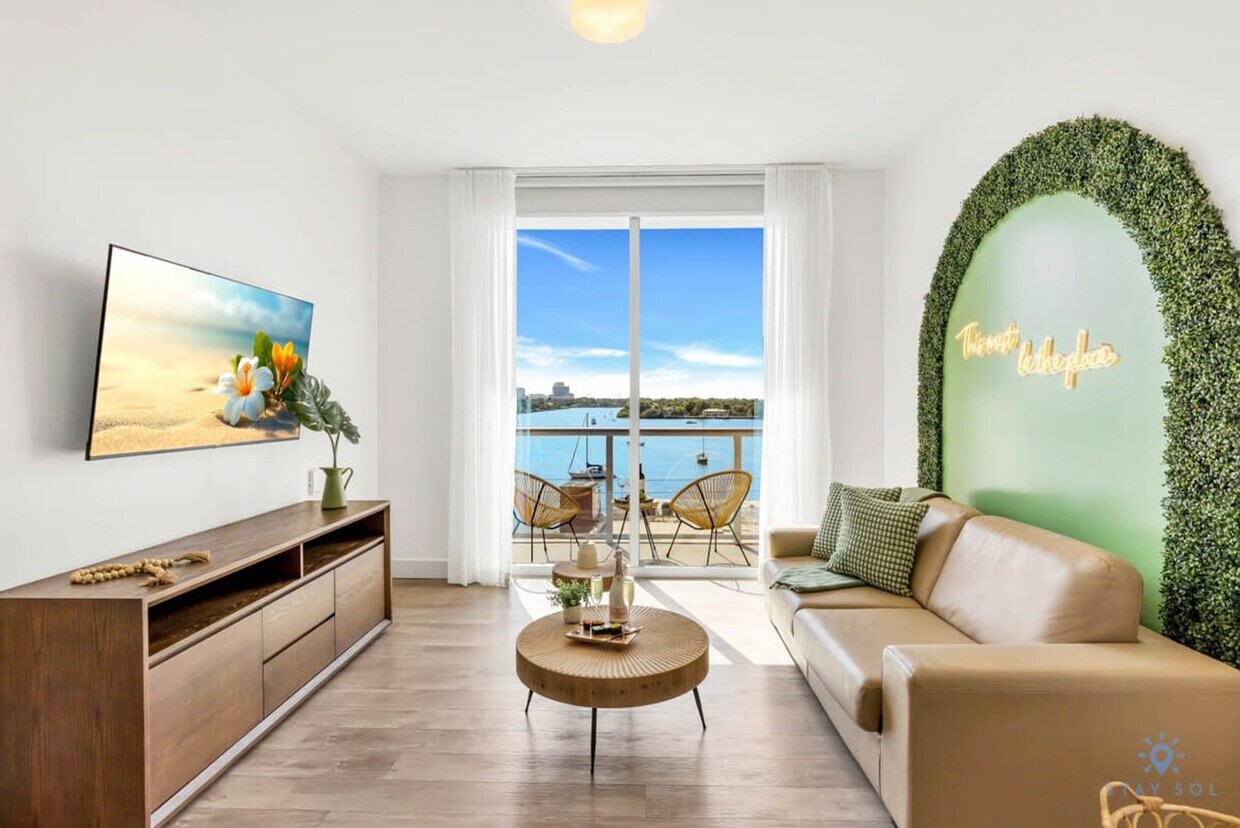 Foto principal - 777 N Ocean Dr