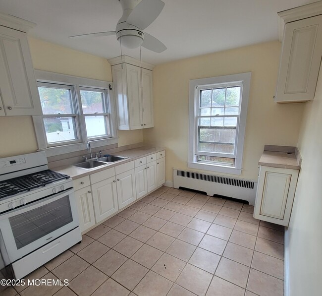 Building Photo - 922 NJ-34