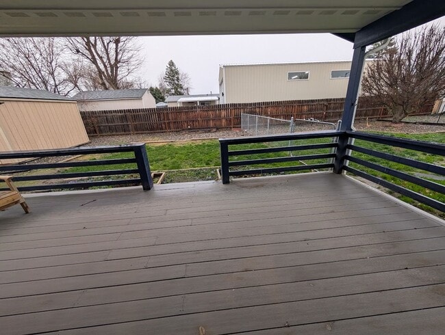 Building Photo - Lovely Furnished Apartment in the Clarkston Heights