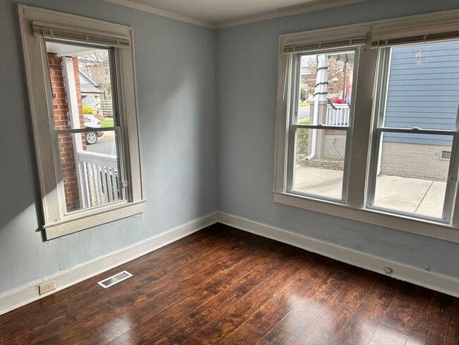 Photo - Adorable One Bedroom Duplex Near Plaza Midwood! House