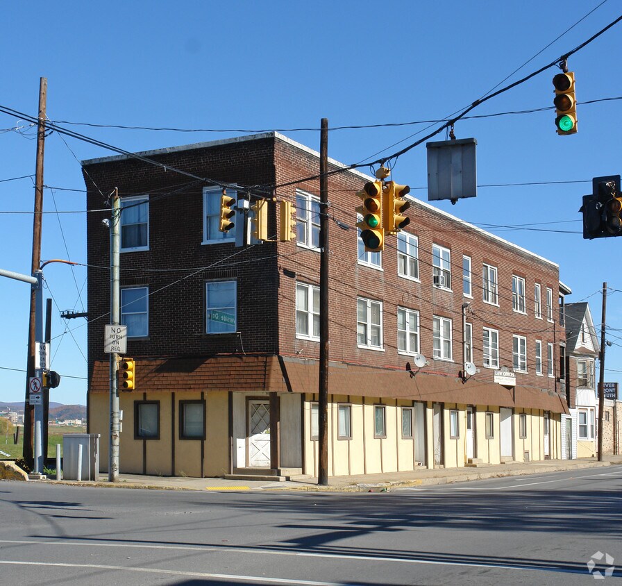 19141924 Riverside Dr, Williamsport, PA 17702 Apartments in