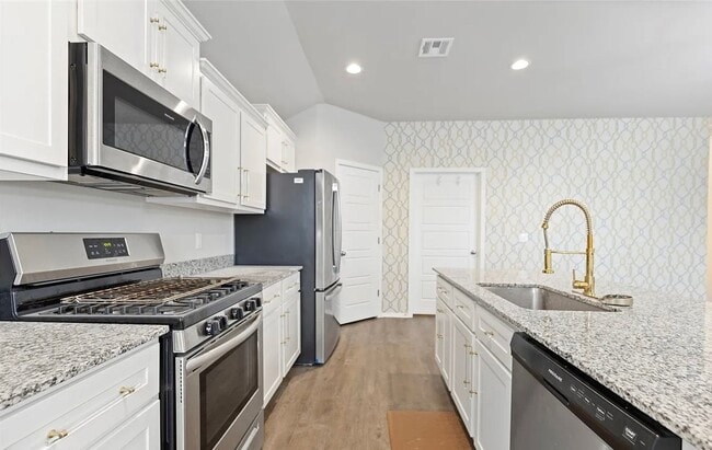Building Photo - 14826 E 39th St S